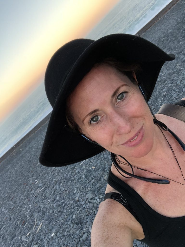 Seeing my first unicorn sky during a solo trip to Kaikoura, New Zealand